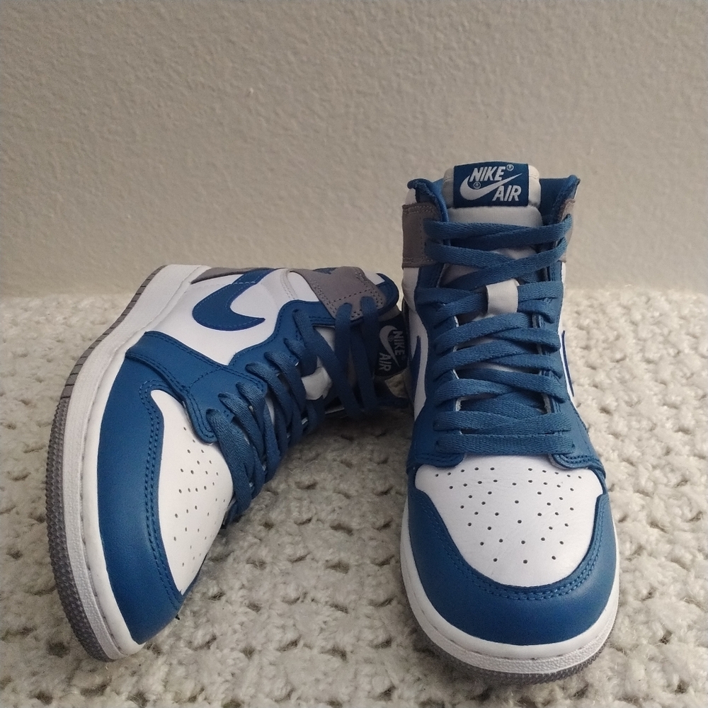 True Blue Jordan 1 7y High-Top Sneakers in Blue and White
